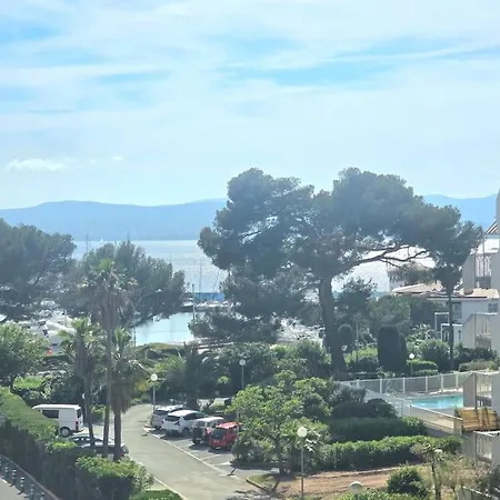 Charmant T1 Cap Raphael Au Port Santa Lucia Saint-Raphael (Var)